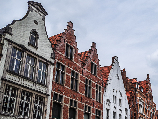 Architecture typique du centre historique de Bruges